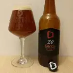 Old Ale aged with almonds z Doctor Brew