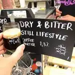 Still Lifestyle z Dry & Bitter Brewing Company