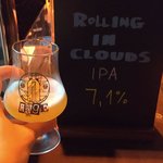 Rolling In Clouds z Finback Brewery