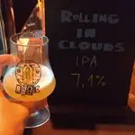 Rolling In Clouds z Finback Brewery